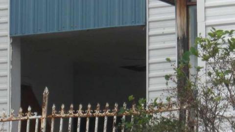 summer 2010 - Chapleau-Medical-Building3.jpg