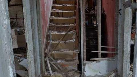 Nov2013 - S0068006.jpg