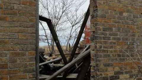 We Out Biatch photo 3