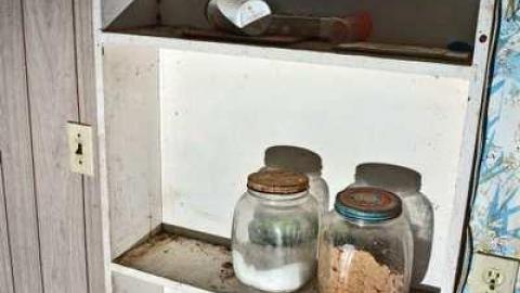 Lots Of It - DSC_1022.jpg