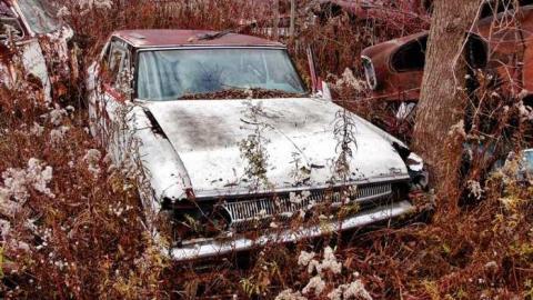 Remembering the Oldies - Auto-Wreckers100.jpg