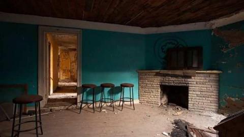 May '13 - Sketchy House (2).jpg