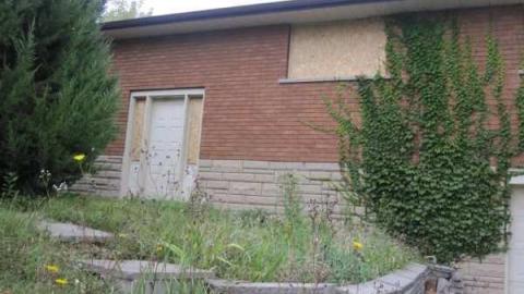 Bond Head Boarded Up photo 3