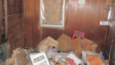 Farm House and Barn - No-More-Farmer-on-this-Farm7.jpg