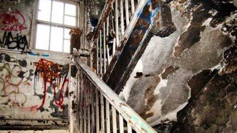 Snowing at Camp 30 - Camp-30-Bowmanville401.jpg