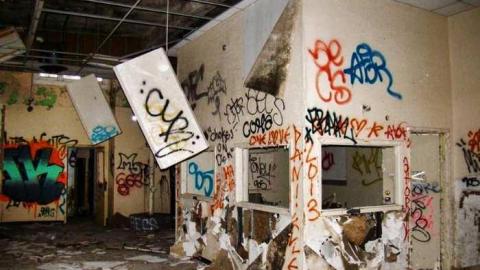 Snowing at Camp 30 - Camp-30-Bowmanville411.jpg