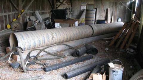 Who Let The Cows Out? - Tisk-Tisk,-Taska33.jpg