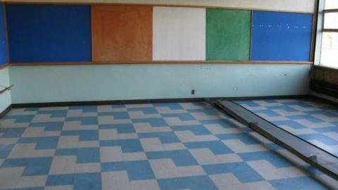 Education Out, Security In - Alderwood-Collegiate-Institute412.jpg