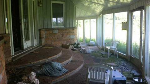 Fern's memories.  - Abandoned-Cat-Lady-House144.jpg