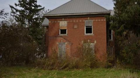 Nov 2013 - Forever-Empty-Simcoe2.jpg