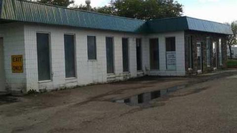 August 2013 - Abandoned-Gas-Station2.jpg