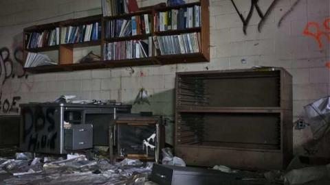 Early Dec 2013 - Crowe-Foundry108.jpg