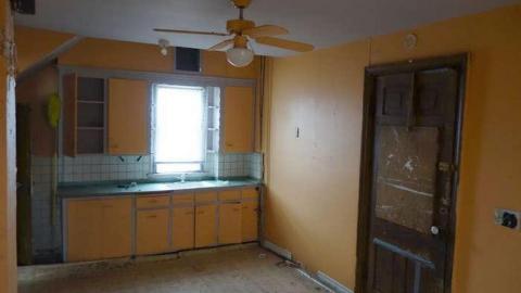 Adams Fancy Vent House photo 4