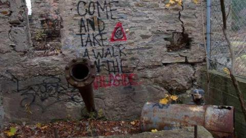 2013 visit - Hyde-Mill-Ruins-(Streetsville)32.jpg