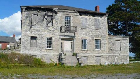 Madison - Madison-Barracks29.jpg