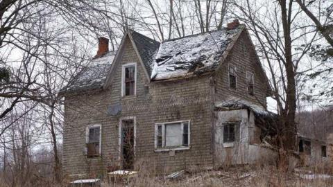 Dec 8/13 - Farm-on-GR-1370.jpg