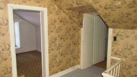 Stone Home on Arkell Road photo 2