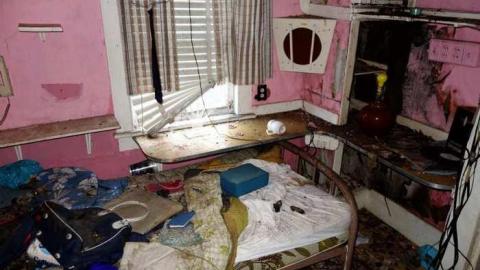 Nov 23/13 - DSC01029.jpg