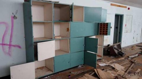 Dec 29/13 - Bowmanville-Senior-Public-School302.jpg