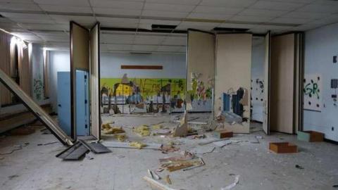 Dec 29/13 - Bowmanville-Senior-Public-School38.jpg