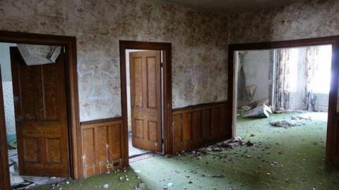 Hutchinson Jan 4/14 - Hurontario-Street12.jpg