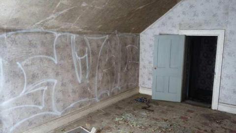 Hutchinson Jan 4/14 - Hurontario-Street219.jpg