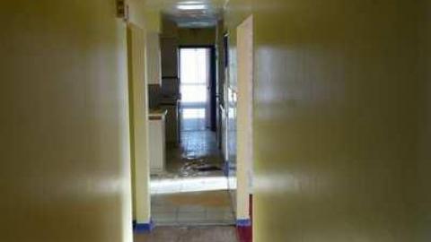 Jan 4/14 - 70s-Bungalow20.jpg