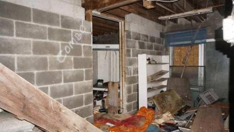 Wintery Visit - Old-House--Barns125.jpg