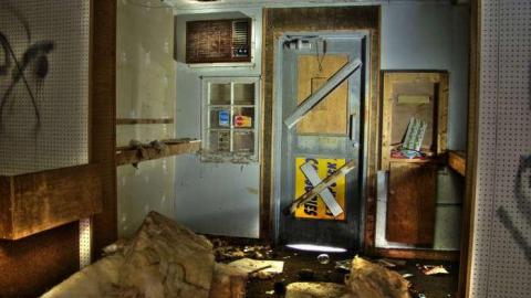 The Comic Den - Mississauga, Ontario