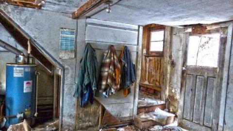 Skeet Skeet - Winchester-Mystery-House10.jpg