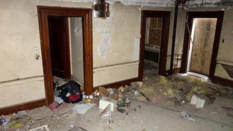 Jan 2014 - Old-House--Barns106.jpg