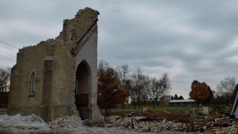 Nov2013 - Kirkton-Church2.jpg