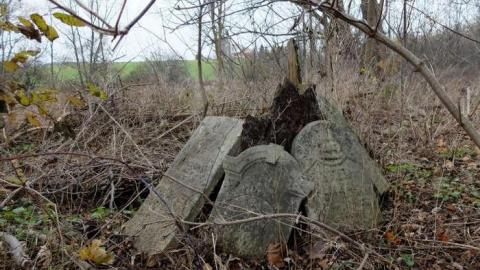 Nov2013 - Kirkton-Church8.jpg