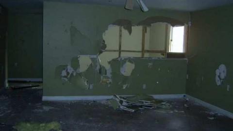 Gallery - Sutton-home-with-indoor-pool8.jpg