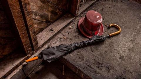 Fur the Rich - FUR-the-RICH-with-GREEN21.jpg