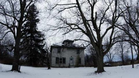 House on Hwy 20-Thorold - Thorold-Playboy-Mansion50.jpg