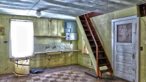 Anthens Beach Threesome - Anthes-Beach-Houses24.jpg