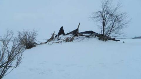 FEB 25, 2014. Demo'd - Sideroad-25-Farmhouse7.jpg