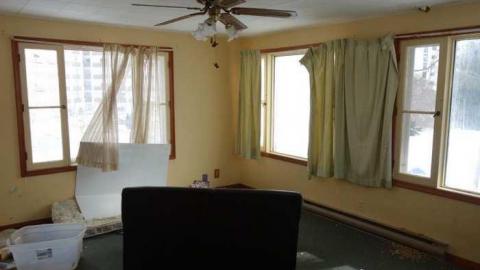 Feb 2014 - 9-Lives-Hookah-House9.jpg