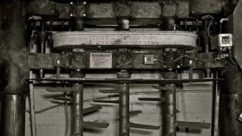 March 2014 - McCormicks-Biscuit-Factory841.jpg