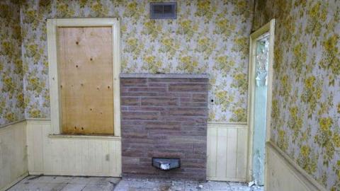 Enter At Own Risk - Wilson-Farm-House76.jpg