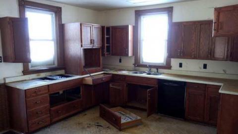 March 2014 - Mountain-Maple121.jpg