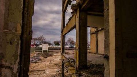 A Little Left - Seaway-Hotel54.jpg