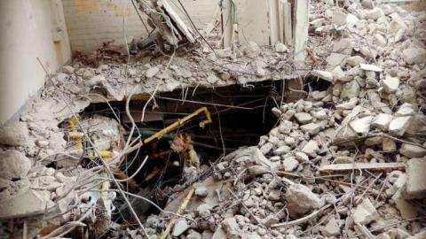 Breaking In - The-Newer-Don-Jail85.jpg