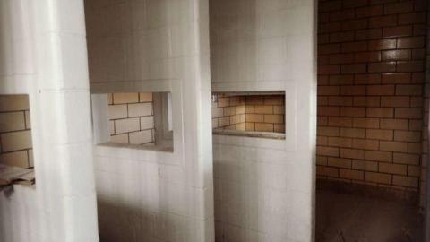 Breaking In - The-Newer-Don-Jail82.jpg