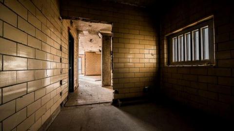 Framed!! - The-Newer-Don-Jail102.jpg