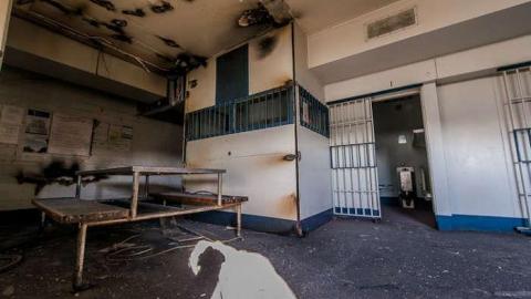 Framed!! - The-Newer-Don-Jail114.jpg