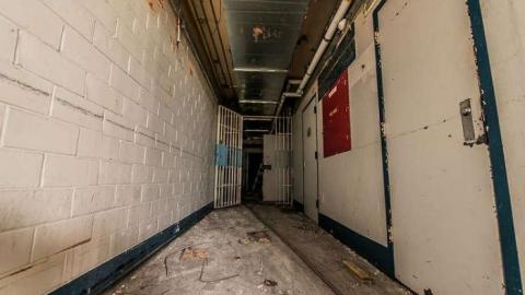 Framed!! - The-Newer-Don-Jail24.jpg