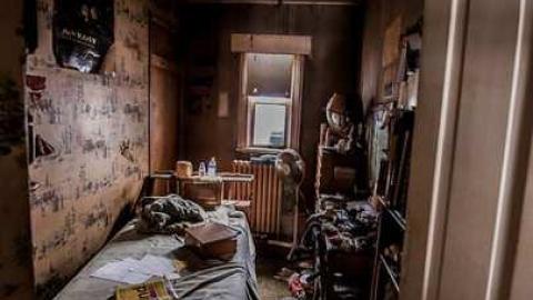 Too Much Too Handle - Mother in the Eyes-8777.jpg