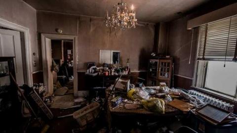 Too Much Too Handle - Mother in the Eyes-8783.jpg